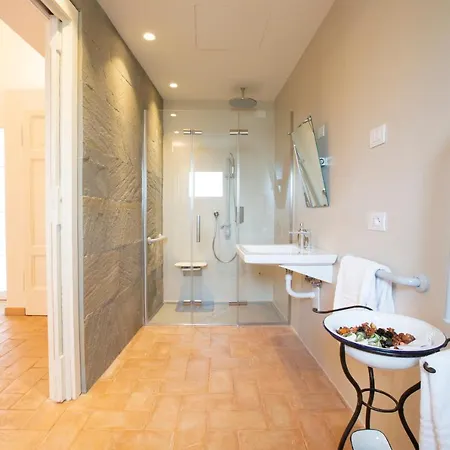 Torre Del Marino 4* بريزيغيلا